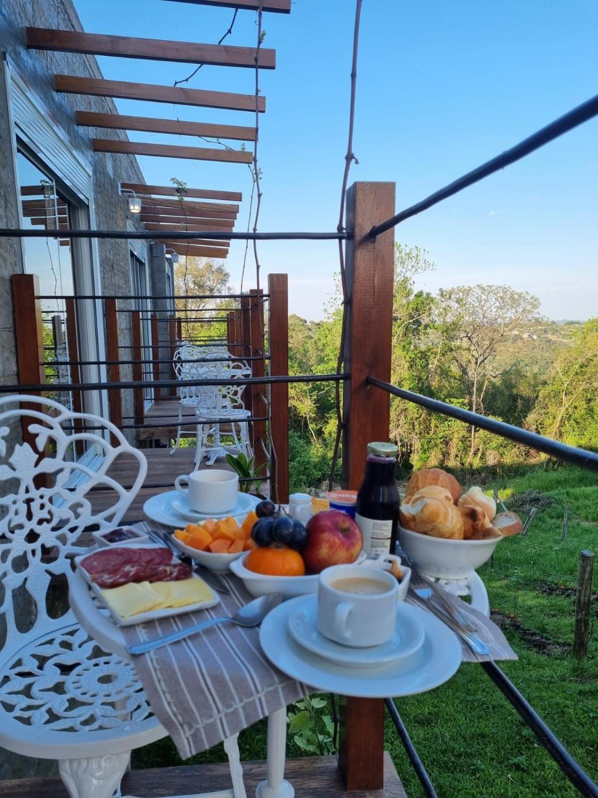 Villa Vinicolla Hospedagem Conceito Bento Gonçalves Exterior foto